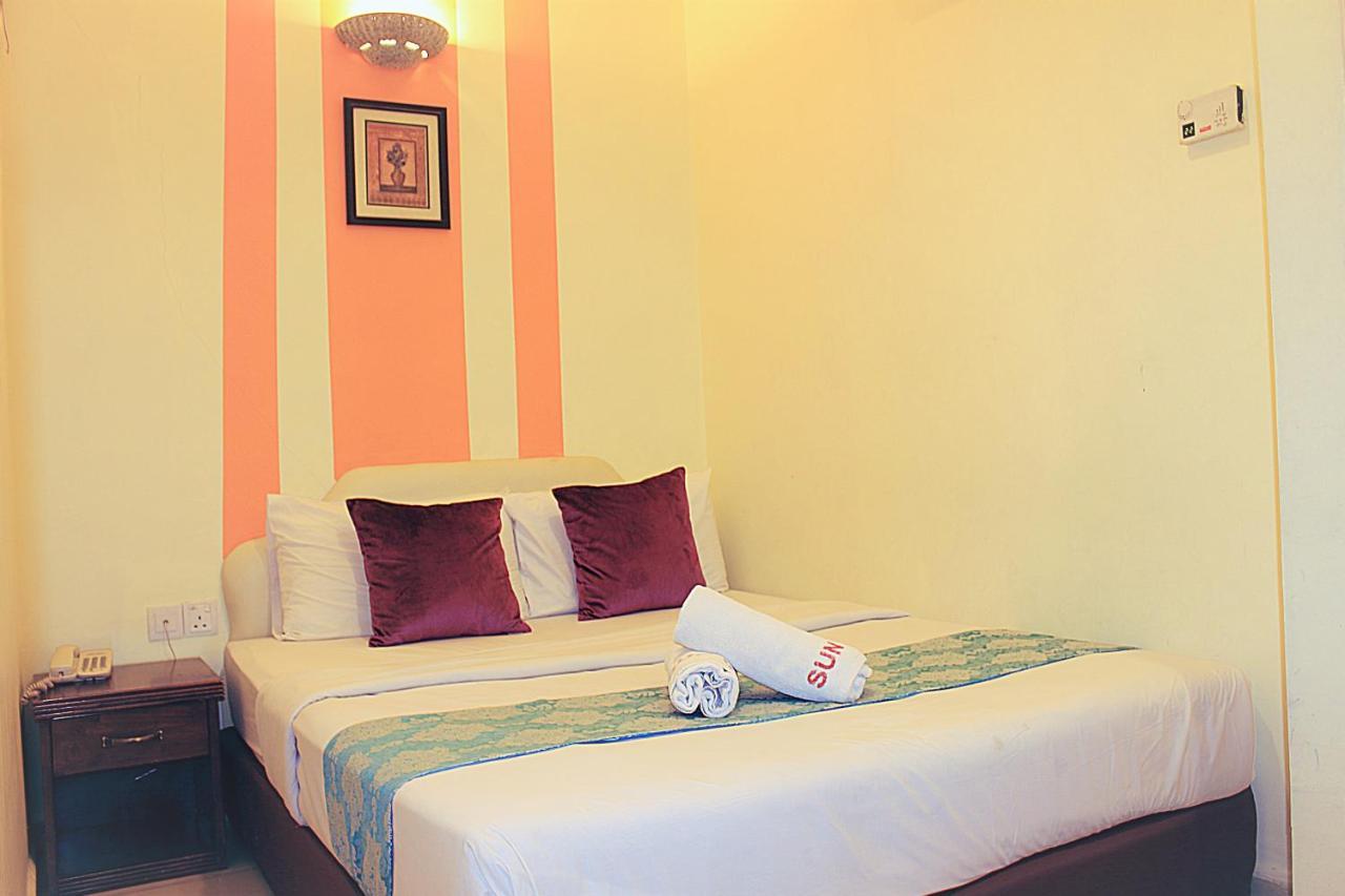 Sun Inns Hotel Ayer Keroh Exterior photo