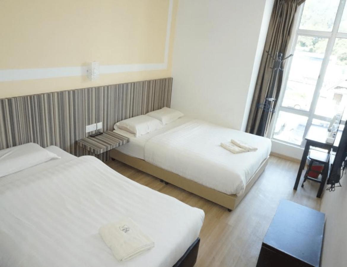 Sun Inns Hotel Ayer Keroh Exterior photo