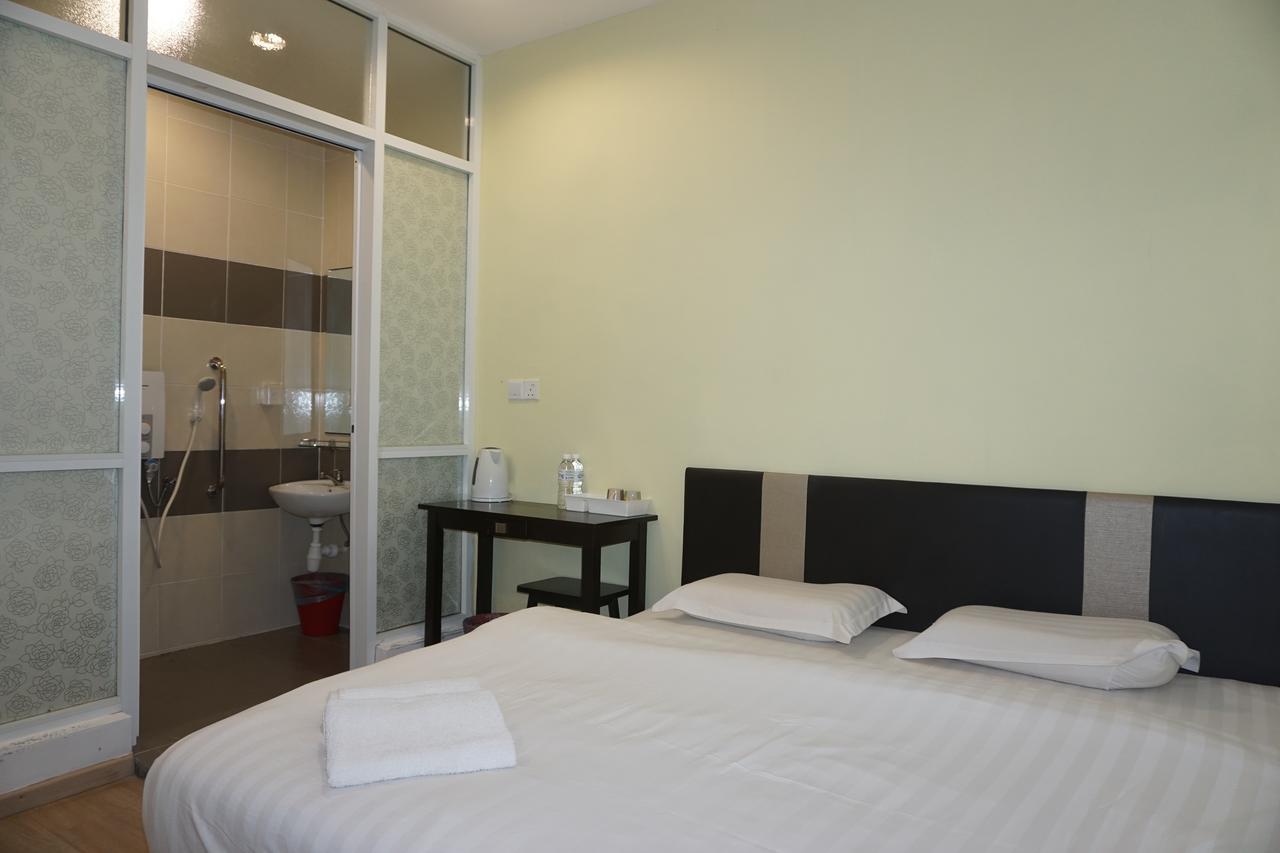 Sun Inns Hotel Ayer Keroh Exterior photo